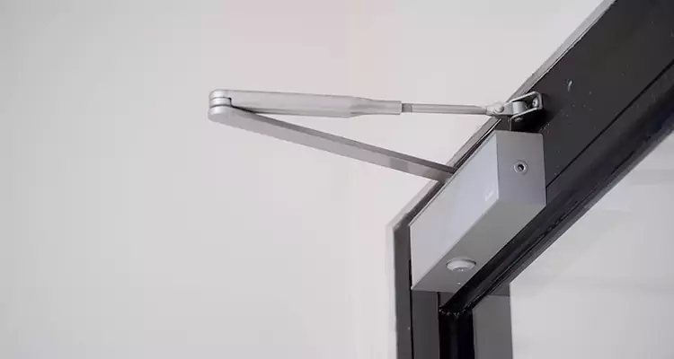 Screen Door Closer Repair in Tallahassee, FL