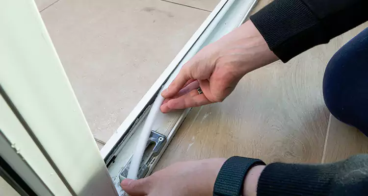 Garage Door Off Track Repair in Tallahassee, FL