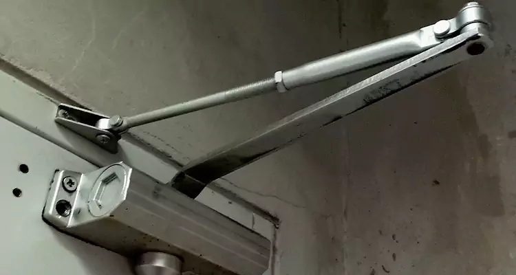 Door Closer Oil Leak Repair in Tallahassee, FL