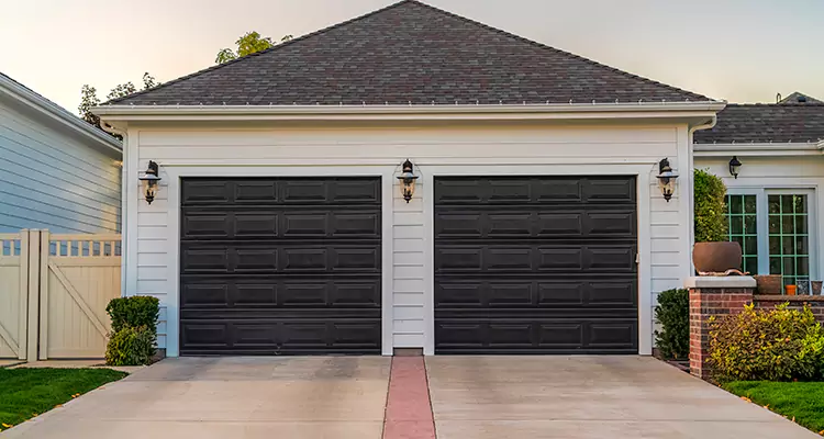 Residential Local Garage Door Repair in Tallahassee, FL