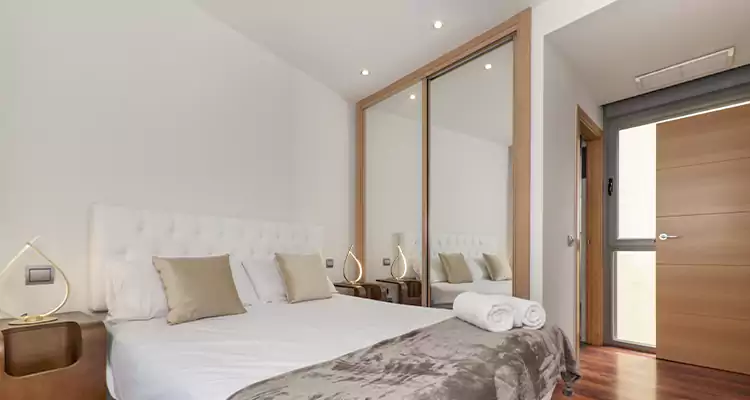 Sliding Wardrobe Door Mirror Replacement in Tallahassee, FL